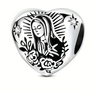 Silver Heart mother of Jesus Virgin Mary Religious Design charm NWT